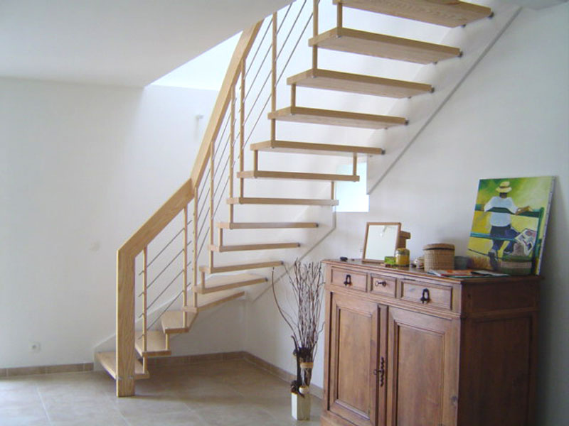 Escalier moderne en frÃªne rampe escalier bois mÃ©ta