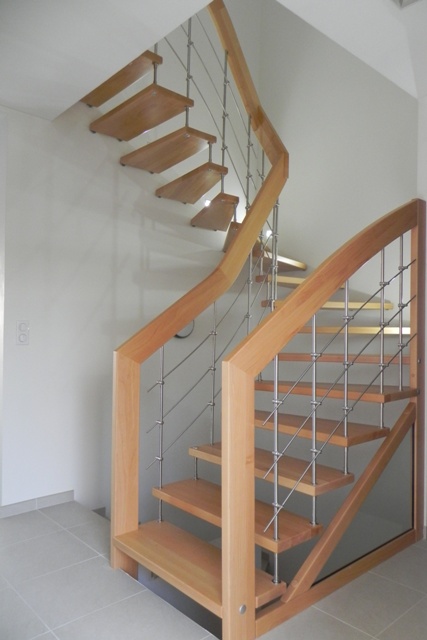 Escalier 2 quart tournant bois metal rampe en inox